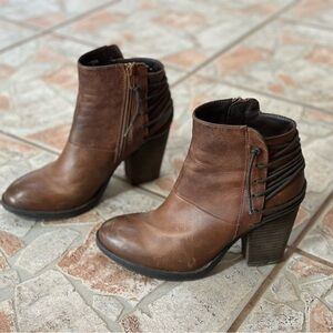 Steve Madden Brown Heeled Boots